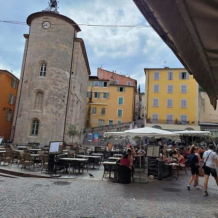 Souvenirs D'Hier Apartment Hyeres Ngoại thất bức ảnh