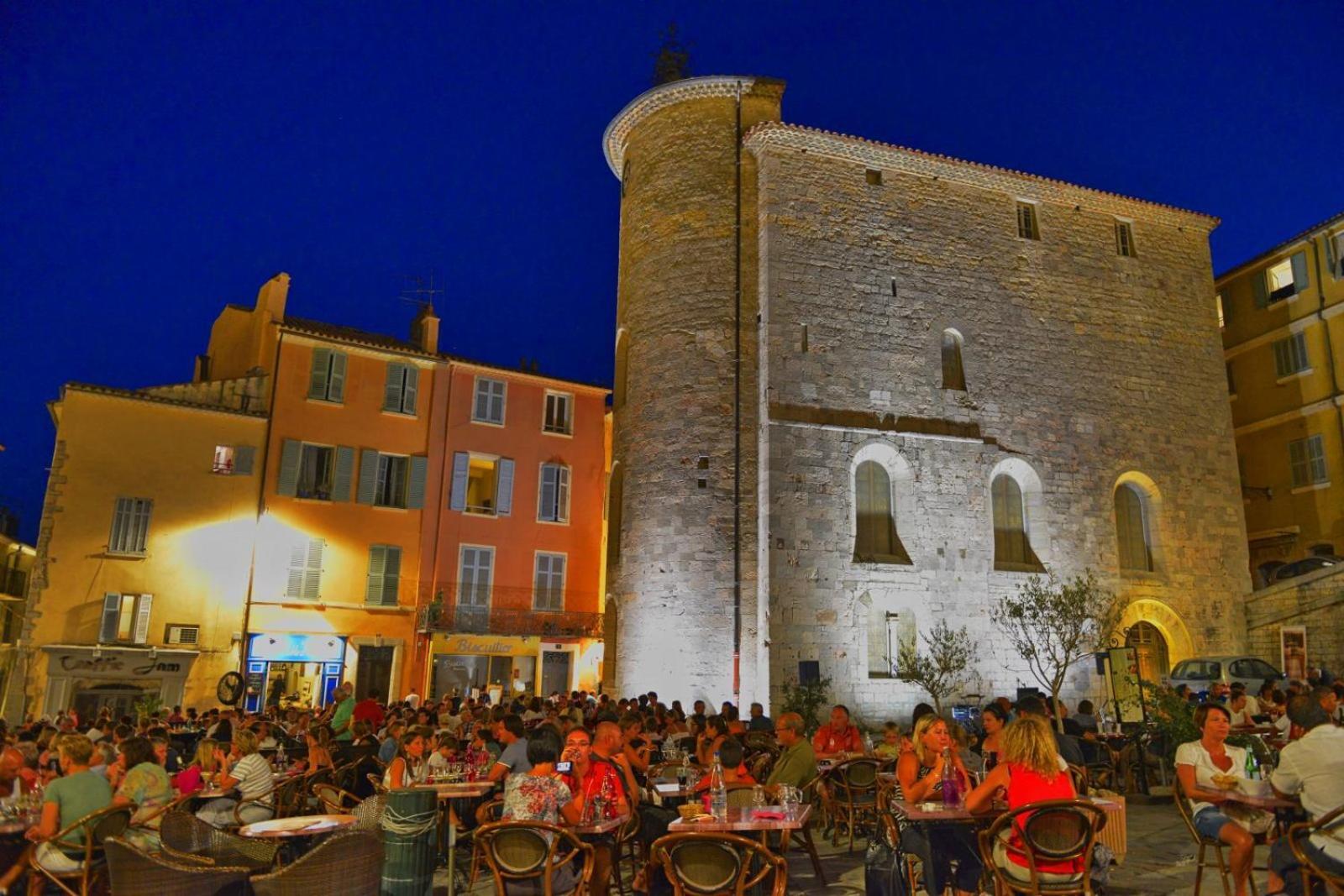 Souvenirs D'Hier Apartment Hyeres Ngoại thất bức ảnh